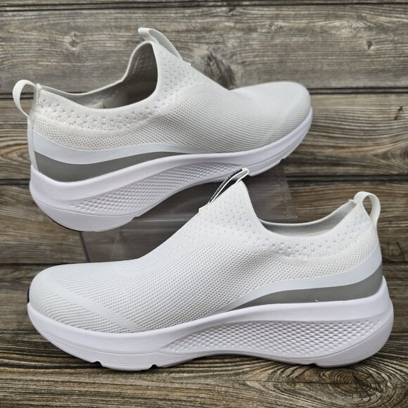 NEW Skechers Performance Ultra Go Goga Mat Air Cooled White Shoes Women's Size 8 - Picture 2 of 9